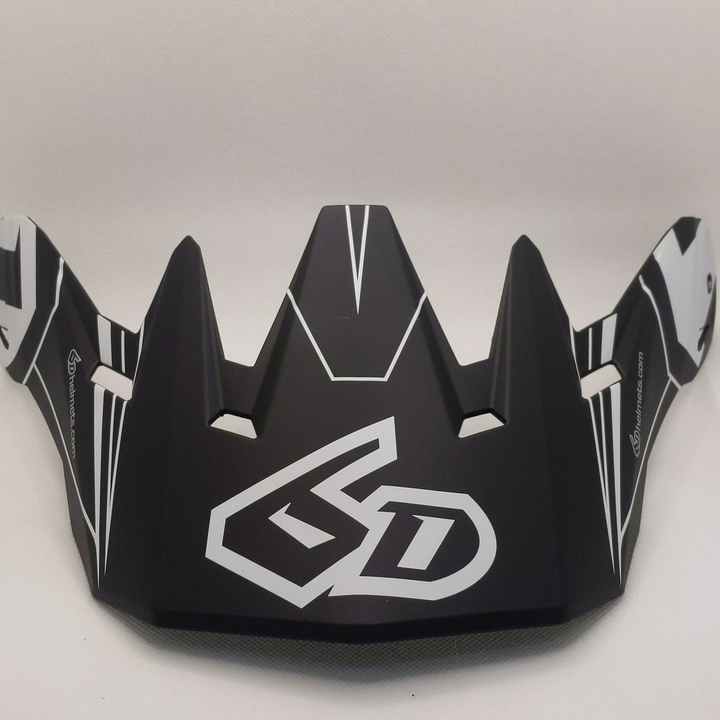 ATR-2 Visor Aero Black White